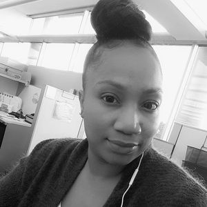 Meet your Posher, Latoya